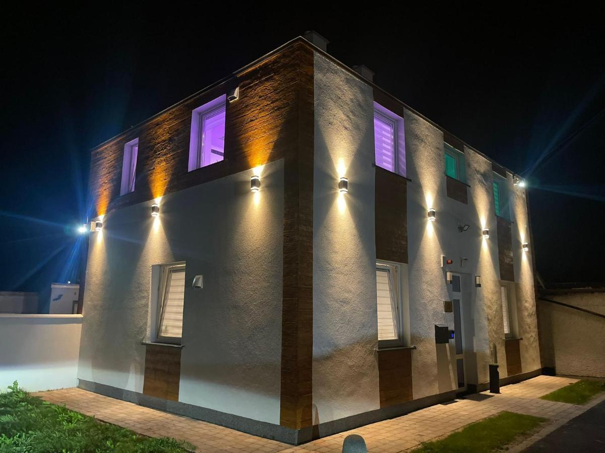 #5 Tgha Luxury One Bedroom Apartment In Athlone Luaran gambar